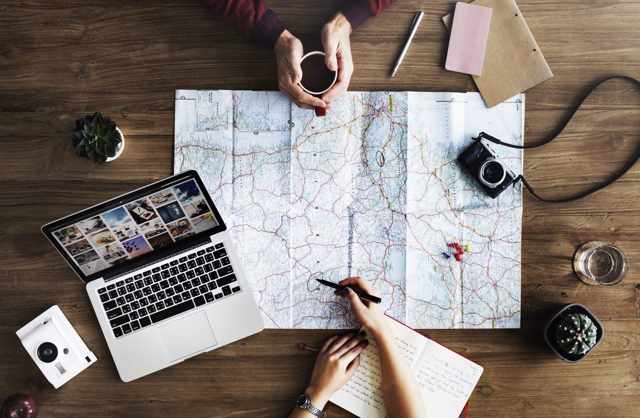 top travel blogs that accept guest posts